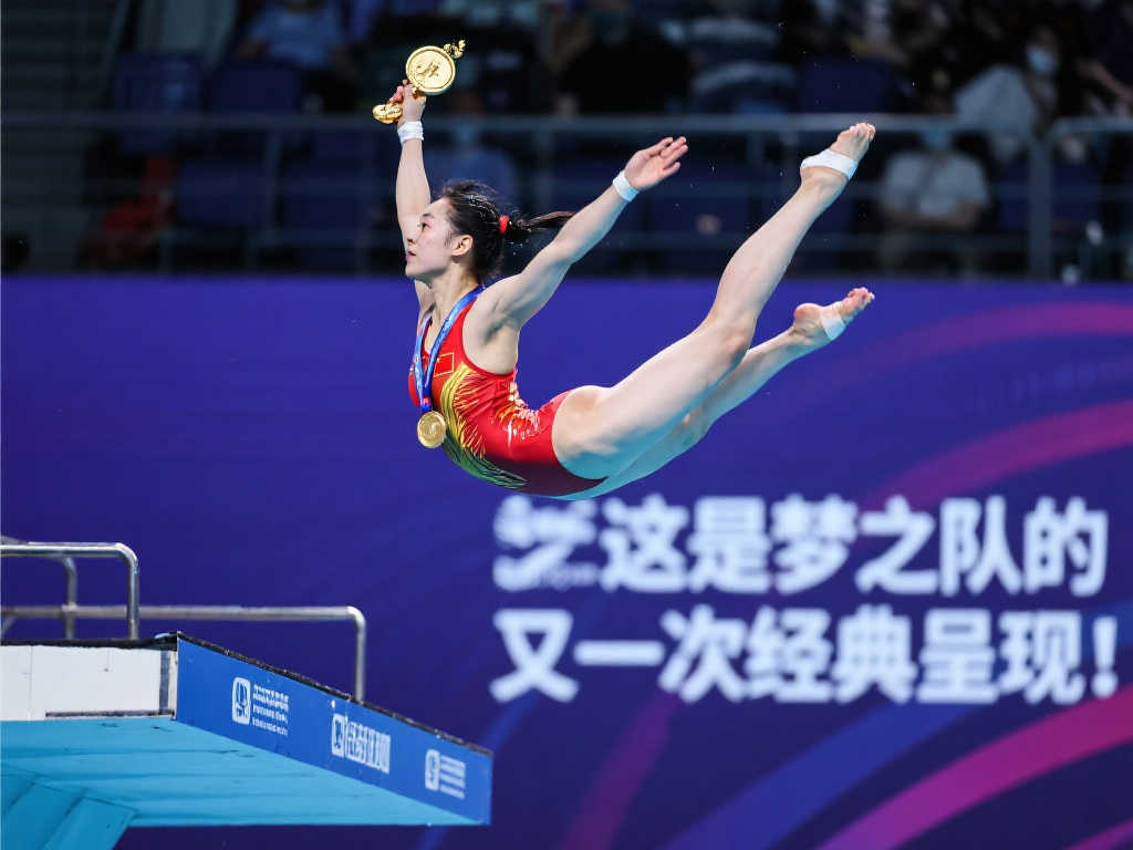 梦之队再添辉煌!陈佳勇夺跳水世界杯总决赛女子3米板金牌 梦之队再添辉煌!陈佳勇夺跳水世界杯总决赛女子3米板金牌